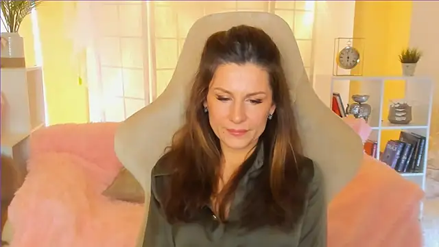 April o Nill online show from 01/16/25, 12:09