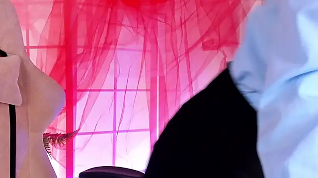 April o Nill online show from 11/22/25, 05:23