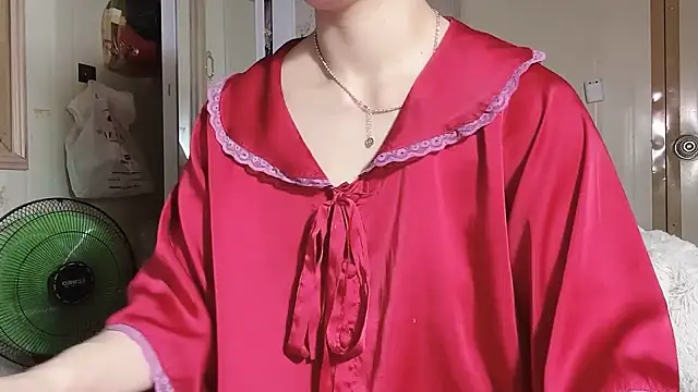 LinhChi 9x online show from 04/04/26, 01:04