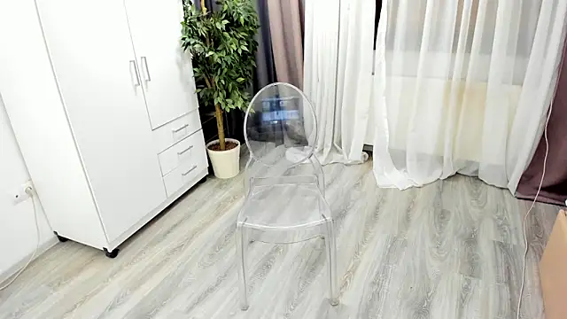 SpiceCarla online show from 01/04/25, 07:44