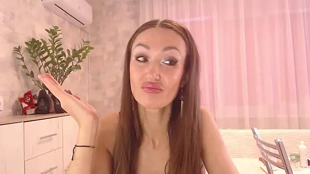 Snapshot of DanaPerezX chatting on 05/17/26, 08:23 DanaPerezX online show from 05/17/26, 08:23