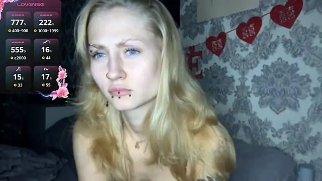 MarthaGees online show from 09/26/25, 03:16