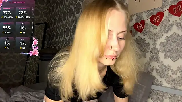 MarthaGees online show from 09/29/25, 03:28