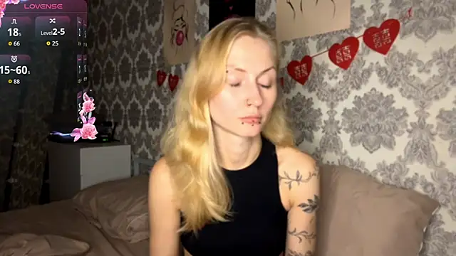 MarthaGees online show from 10/04/25, 03:10