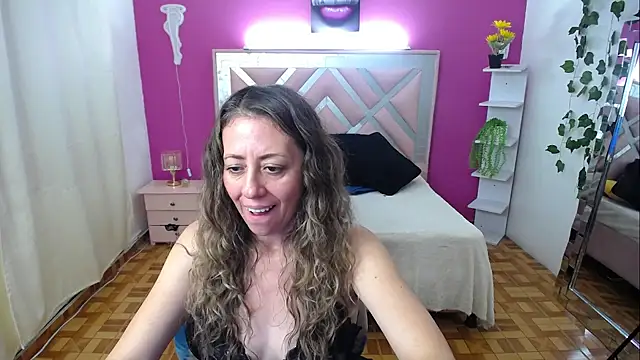 miss hanna07 online show from 03/08/25, 06:37