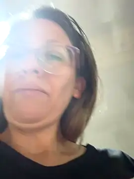 miss hanna07 online show from 09/23/25, 11:30