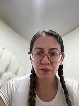 miss hanna07 online show from 02/19/26, 04:25