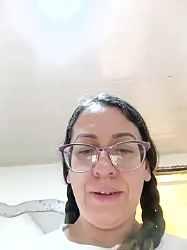 miss hanna07 online show from 04/12/26, 03:50