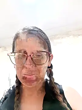 miss hanna07 online show from 04/19/26, 03:33