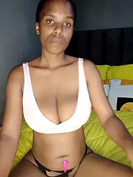 Snapshot of SexySlenderLexy chatting on 02/16/26, 09:05 SexySlenderLexy online show from 02/16/26, 09:05