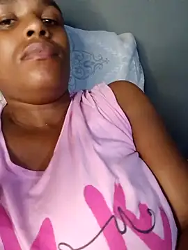 Snapshot of SexySlenderLexy chatting on 02/28/26, 02:45 SexySlenderLexy online show from 02/28/26, 02:45