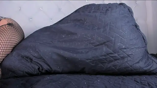 Annieefoxx online show from 01/22/25, 12:27