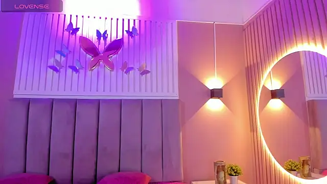 diosa cristal online show from 02/12/25, 03:29