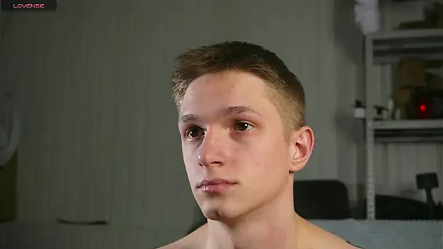 dustyn fox online show from 02/08/25, 06:01