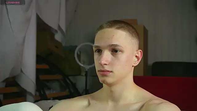 dustyn fox online show from 02/13/25, 02:31