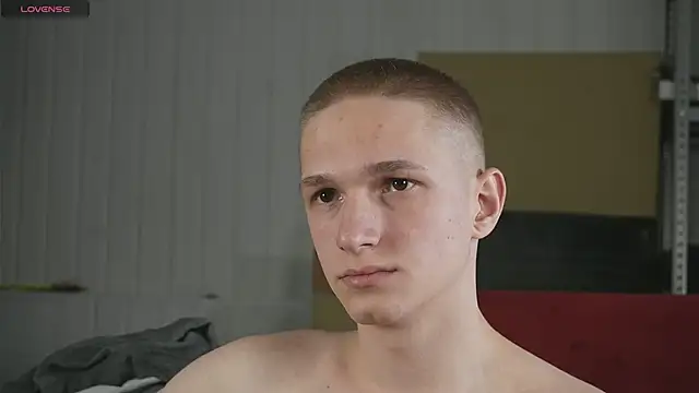 dustyn fox online show from 02/14/25, 05:25