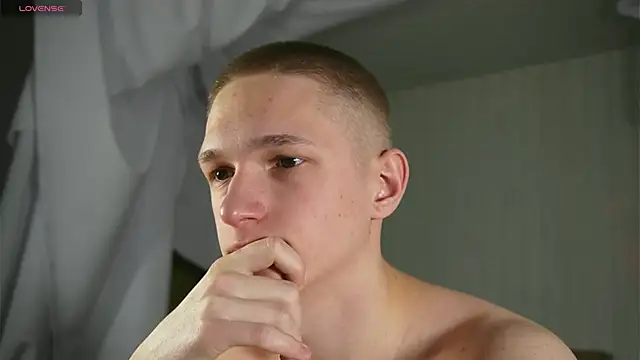 dustyn fox online show from 02/16/25, 03:27