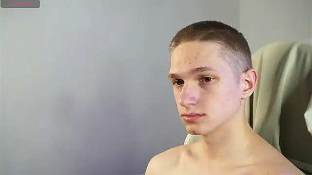 dustyn fox online show from 03/01/25, 01:00