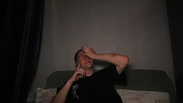 dustyn fox online show from 09/15/25, 04:18