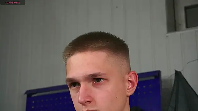 dustyn fox online show from 10/14/25, 04:30