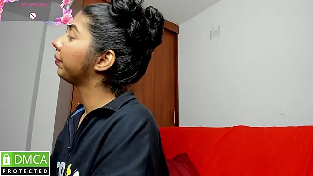 jasmine bunny  online show from 02/15/25, 04:25