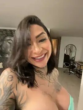 Snapshot of Iam_Annii chatting on 02/09/25, 03:43 Iam Annii online show from 02/09/25, 03:43