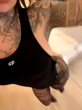 Snapshot of Iam_Annii chatting on 09/25/25, 11:19 Iam Annii online show from 09/25/25, 11:19