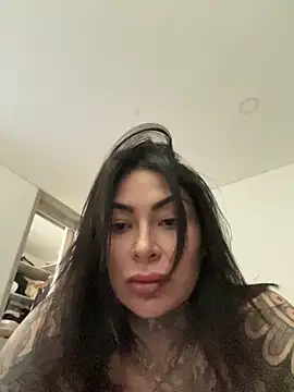 Snapshot of Iam_Annii chatting on 10/10/25, 07:13 Iam Annii online show from 10/10/25, 07:13