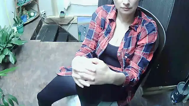 Jennys room 77 online show from 11/25/25, 04:40