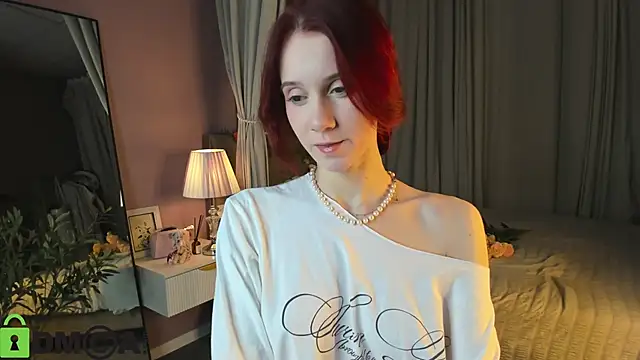 Dearly Emily online show from 03/08/26, 05:17