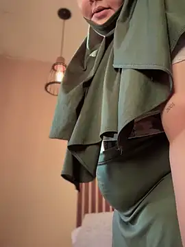  Shara Handal  online show from 12/18/24, 11:56