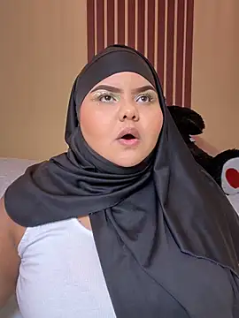  Shara Handal  online show from 02/22/25, 08:29