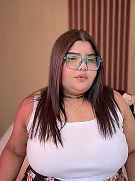  Shara Handal  online show from 03/13/25, 01:50