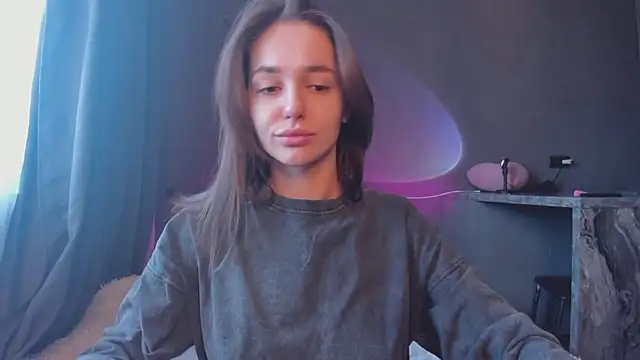 JudyAngil online show from 10/01/25, 05:57