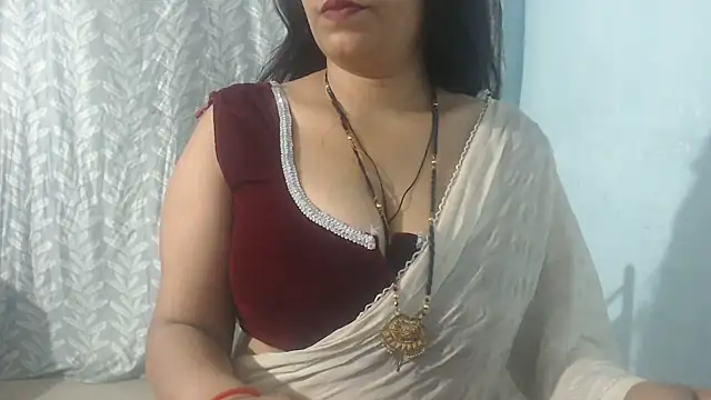 Snapshot of cute-priy chatting on 02/12/25, 10:46 cute-priy online show from 02/12/25, 10:46
