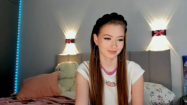 Snapshot of diana_nier chatting on 01/11/25, 06:56 diana nier online show from 01/11/25, 06:56
