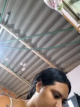 sexy-latin10 online show from 09/28/25, 12:54