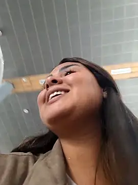 sexy-latin10 online show from 11/16/25, 02:22