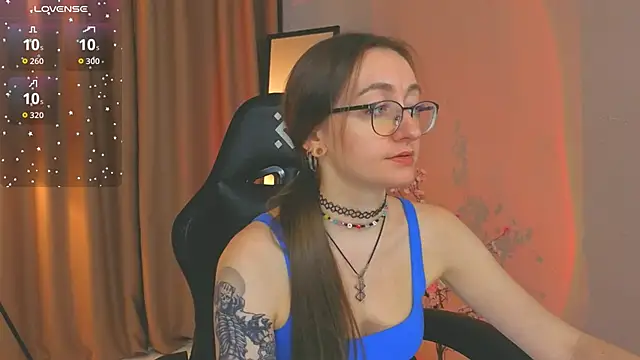 Snapshot of ShiroHeby chatting on 02/22/26, 11:42 ShiroHeby online show from 02/22/26, 11:42