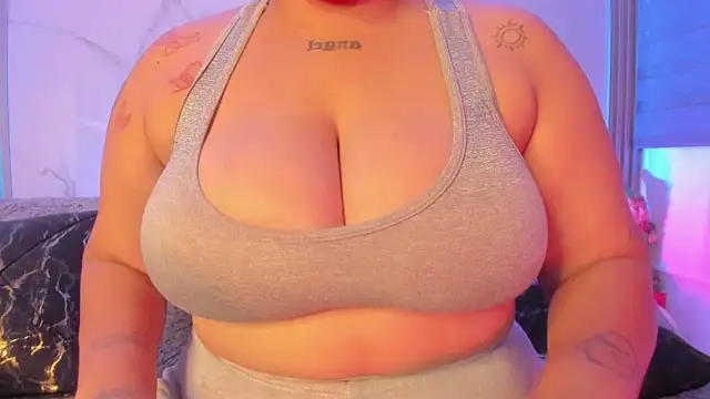 dayan silva  online show from 02/21/26, 12:00