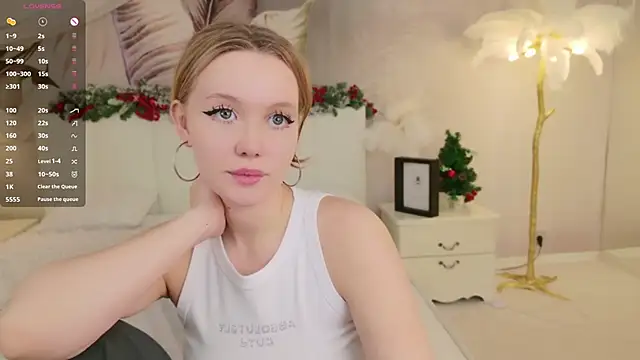 AliceMorr online show from 12/23/24, 06:37