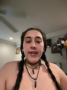 ThicBunz online show from 04/26/26, 04:26