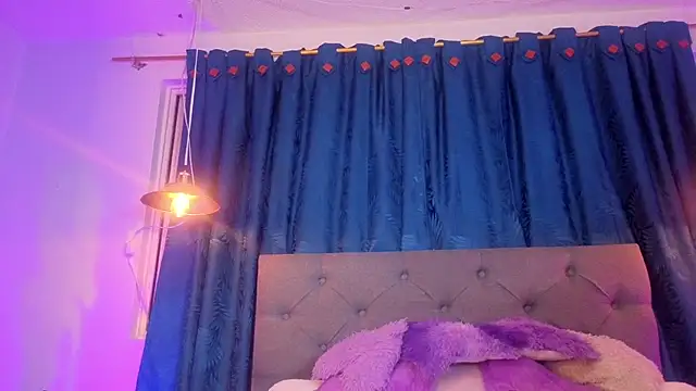 angelica bouvier online show from 06/22/26, 08:06