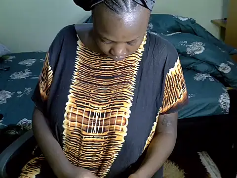 Snapshot of Sexiebony12 chatting on 06/06/26, 02:16 Sexiebony12 online show from 06/06/26, 02:16
