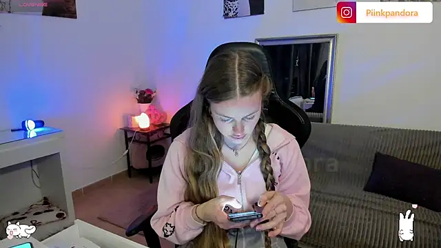 Piinkpandora online show from 03/19/26, 05:39