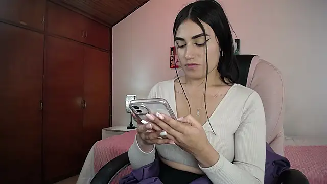 Alheli 16 online show from 03/19/25, 03:29