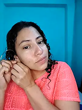 aixa 15 online show from 05/12/26, 12:13