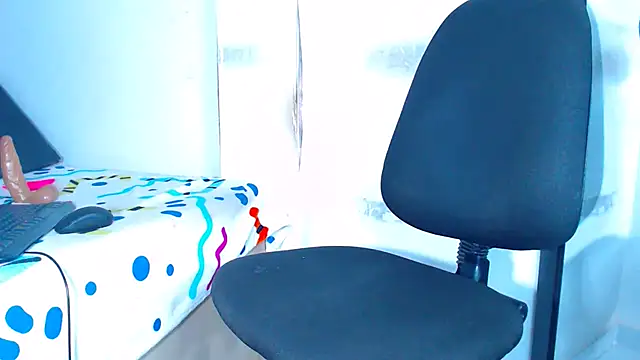 Snapshot of Megaanfox chatting on 12/04/24, 10:08 Megaanfox online show from 12/04/24, 10:08