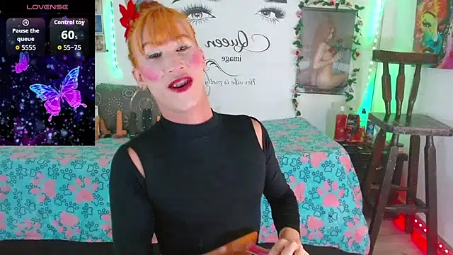 saritha cute  online show from 09/22/25, 07:05