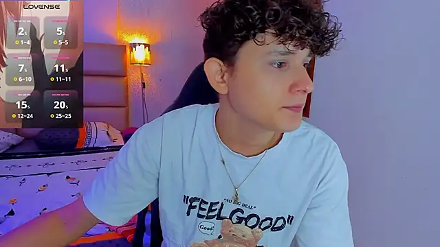 Snapshot of Nathan_Bluee chatting on 02/10/25, 12:50 Nathan Bluee online show from 02/10/25, 12:50